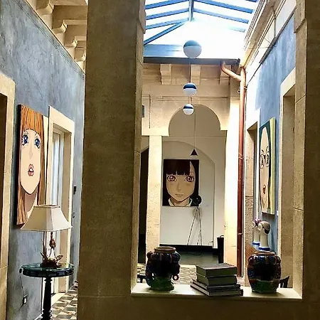 Asmundo Di Gisira Πανσιόν